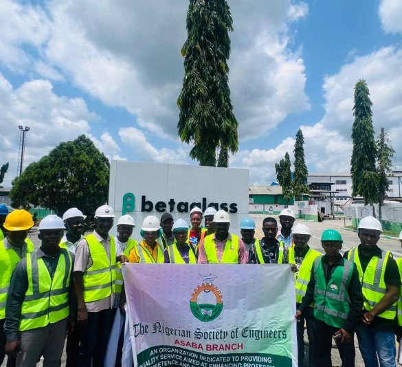 6th from right, the chairman Nigeria Society of Engineers NSE Asaba branch, Engr Ikechukwu Osunde and other engineers during an industrial visit to Beta Glass Delta plant in Ughelli Delta State.